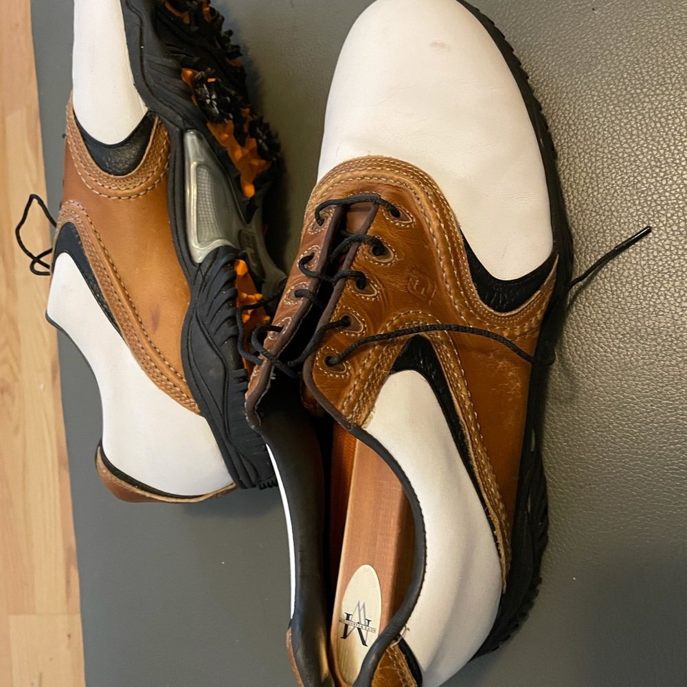 Foot Joy men’s golf shoes size 12